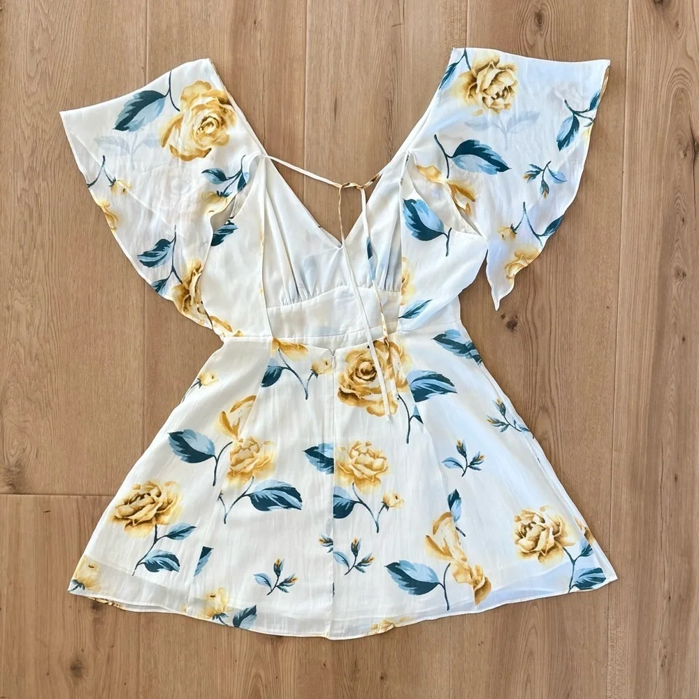Forever 21 Yellow Rose Mini Dress Size M